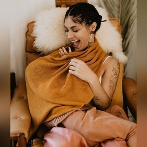 NEW Amma Cocoon nursing cover